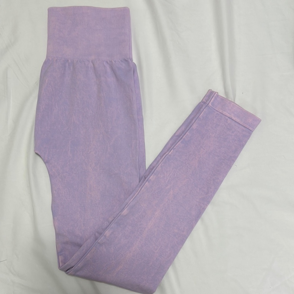3/$30 Purple acid wash seamless tights small